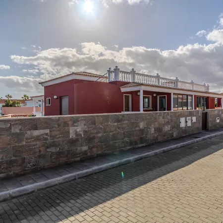 Atlantica - Cliffside Retreat