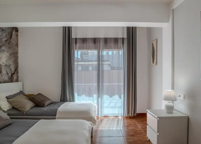 Villa Atlantica - Cliffside Retreat